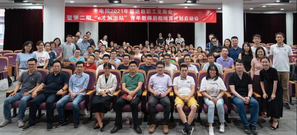 1632972296582057580.jpg 1.jpg