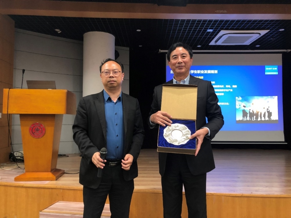 1636347058899092925.jpg 5.jpg