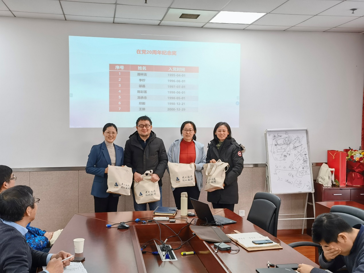 1640779487579030828.jpeg image5.jpeg