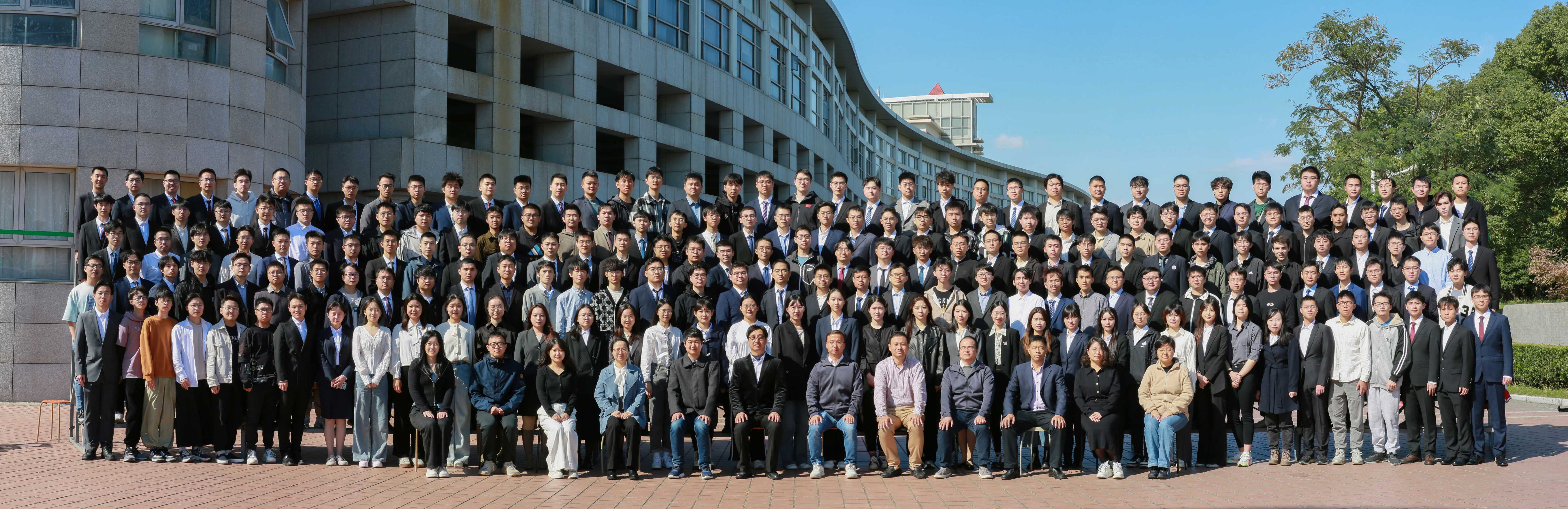 图片3.jpg 图片3.jpg